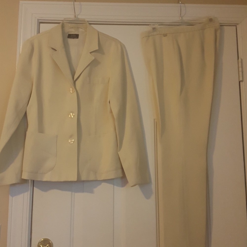 2 piece suit